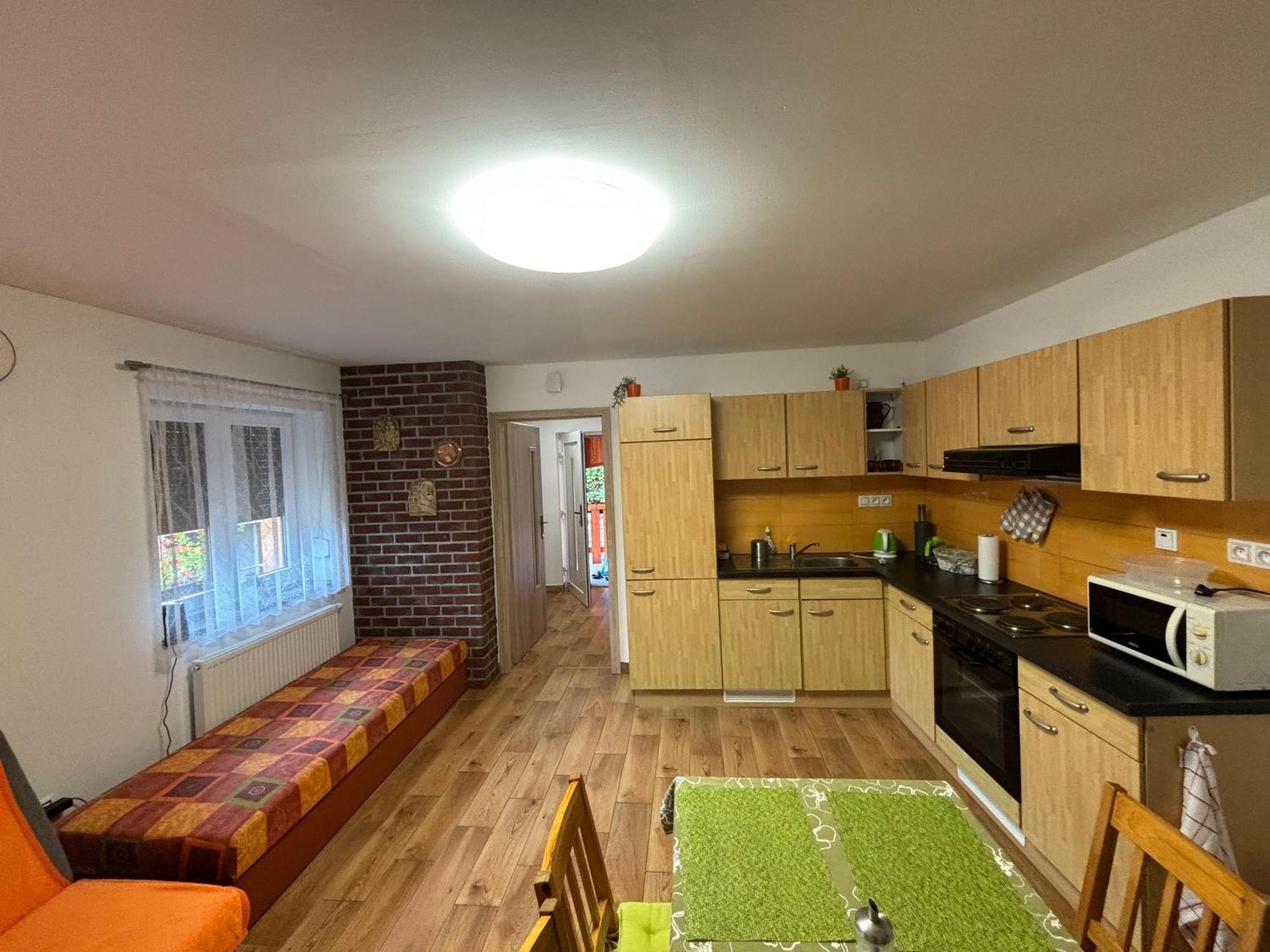 Apartman Pod Kostelem Strazov ภายนอก รูปภาพ